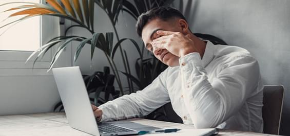 Rahasia Menjaga Mata Tetap Segar Sepanjang Hari di Depan Layar